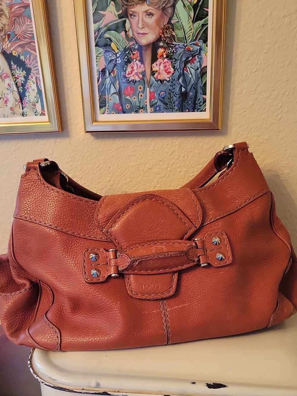 Vintage Tod's Women’s Pebbled Leather Hobo Bag -  Rust